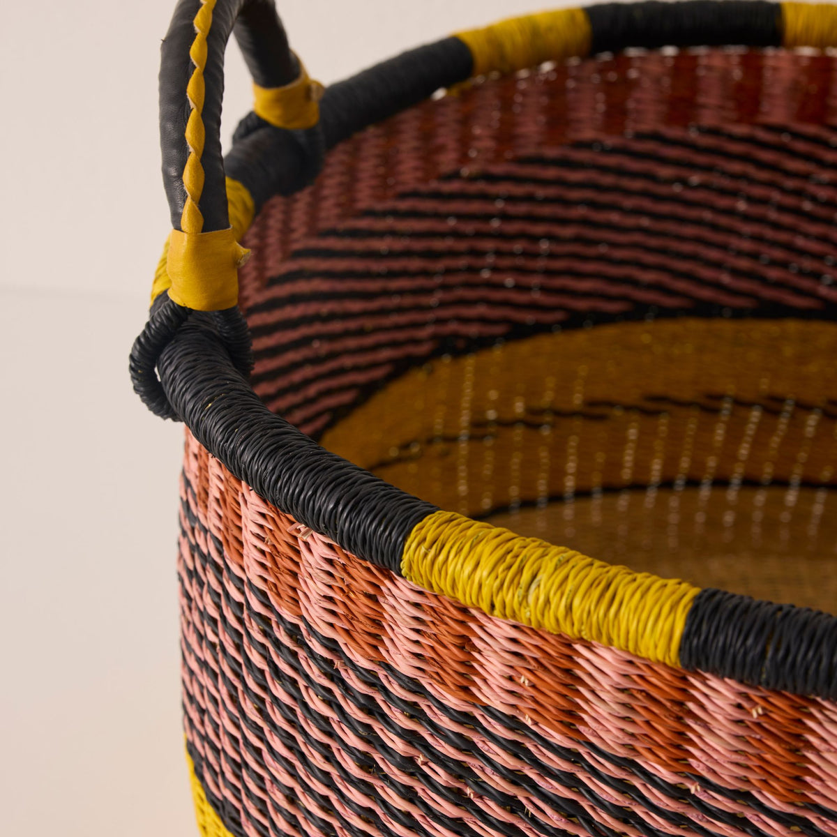Goodee-Baba Tree-Large Woven Short Basket - Color - Pink/Yellow