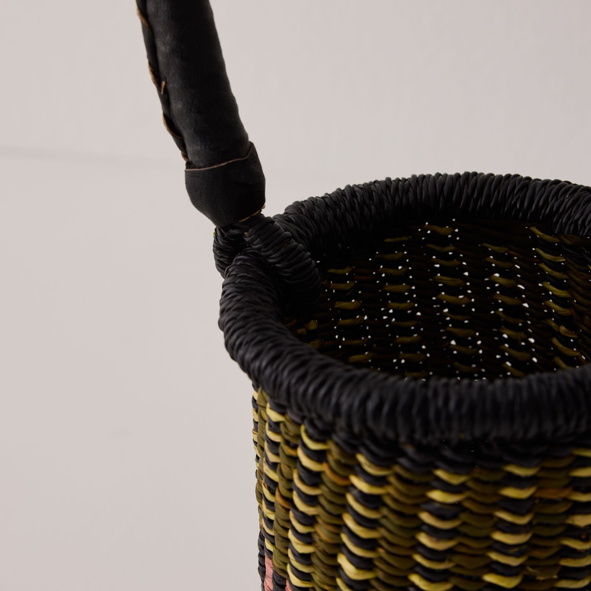 Goodee-Baba Tree-Wine Bottle Basket - Exclusive - Color - Navy/Olive/Pink