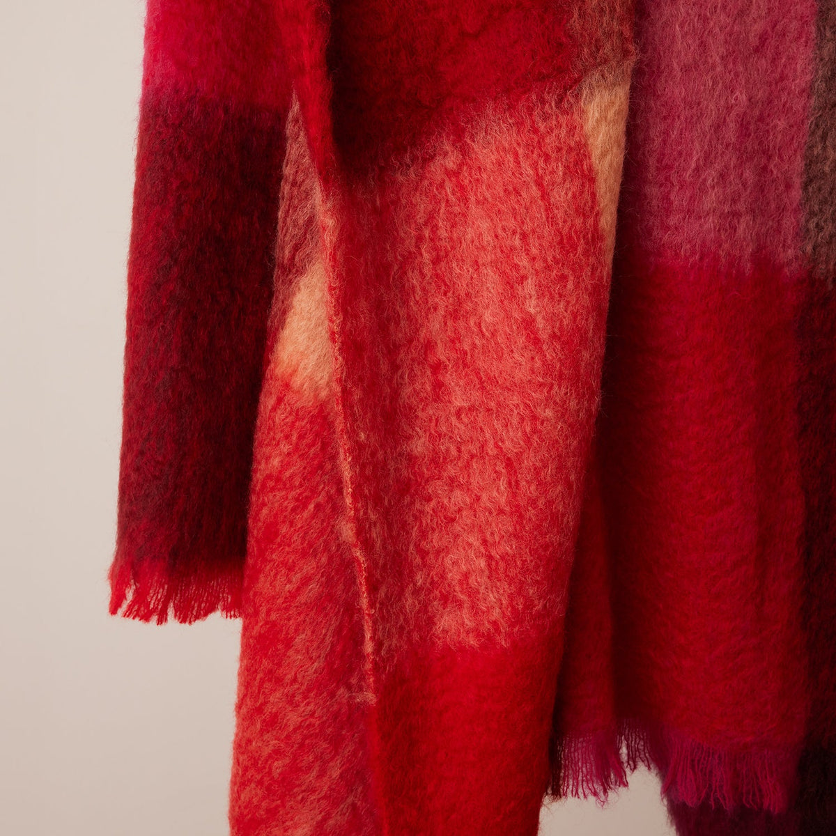 Goodee-Ezcaray-Cuadros Throw - Color - Pomegranate